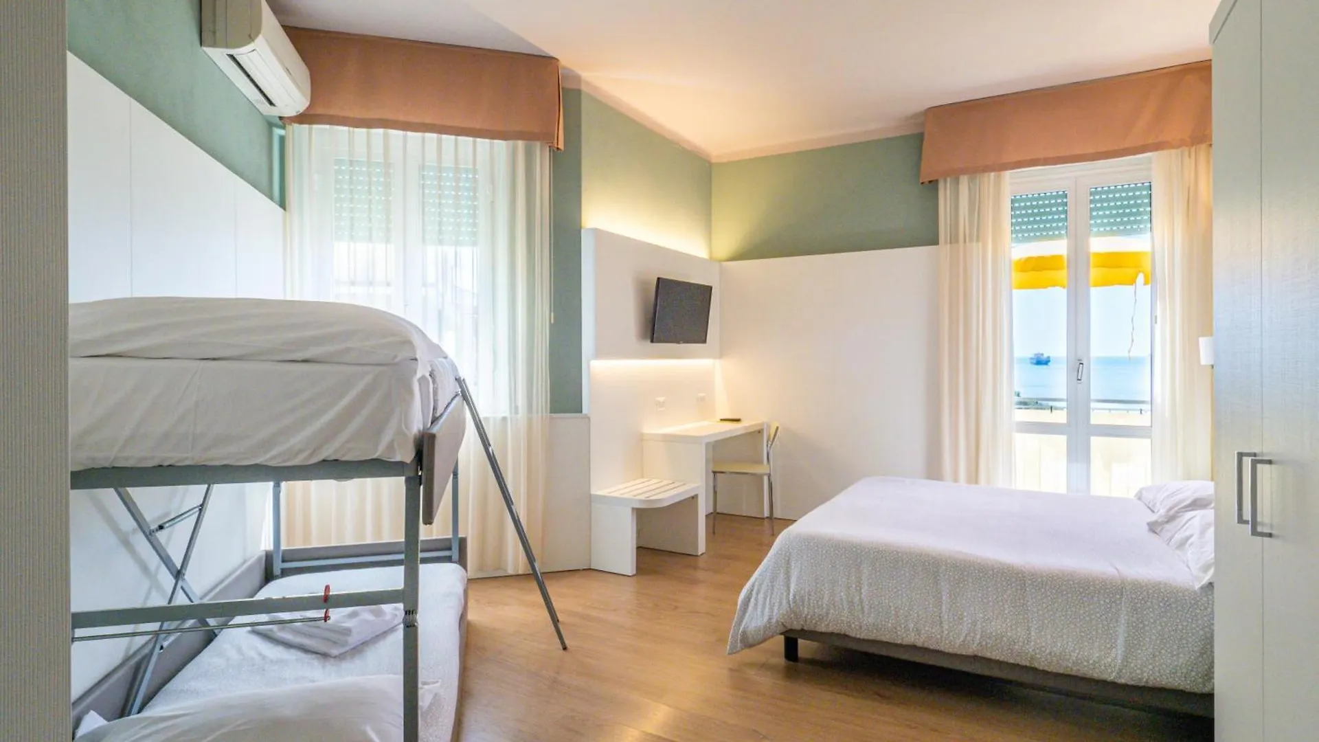 Hotel Il Nido Tellaro Italy