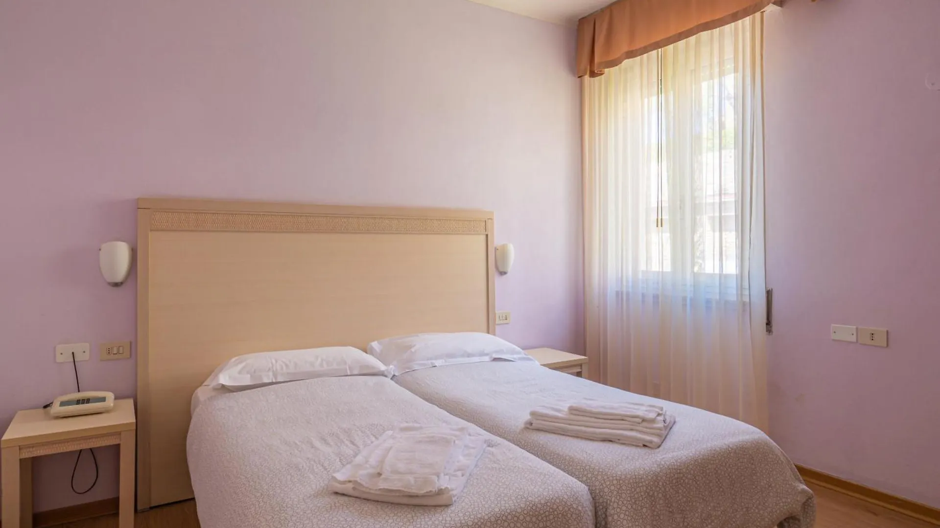 Hotel Il Nido Tellaro 3*,