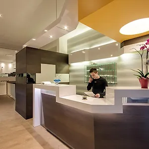 Genius Downtown Hotel Milán