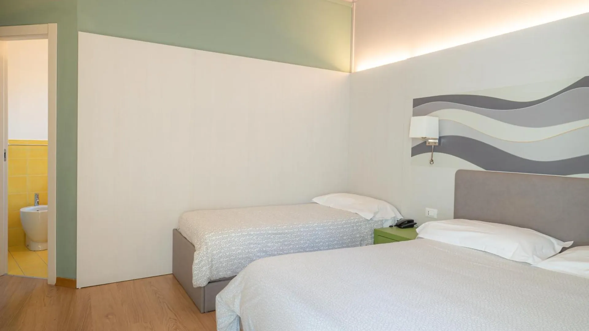 טלארו Hotel Il Nido